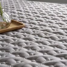 Load image into Gallery viewer, Hypoallergenic Waterproof Mattress Cover
